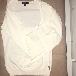 Burberry sweater